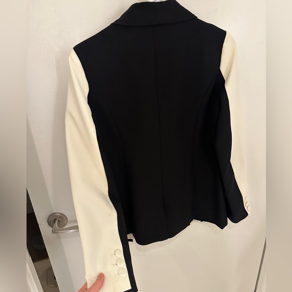 Fate Monochrome Two- Toned Women's Blazer - Picture 3 of 4